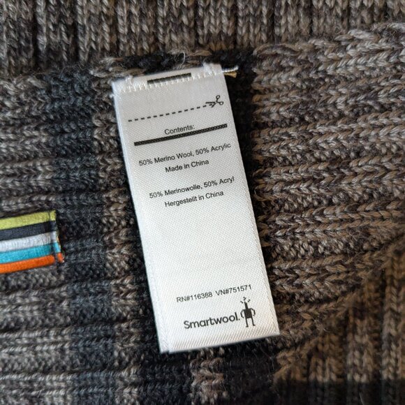 Smartwool Thunder Creek Scarf Charcoal Gray Black Stripe Wool Acrylic Blend EUC - Picture 5 of 7